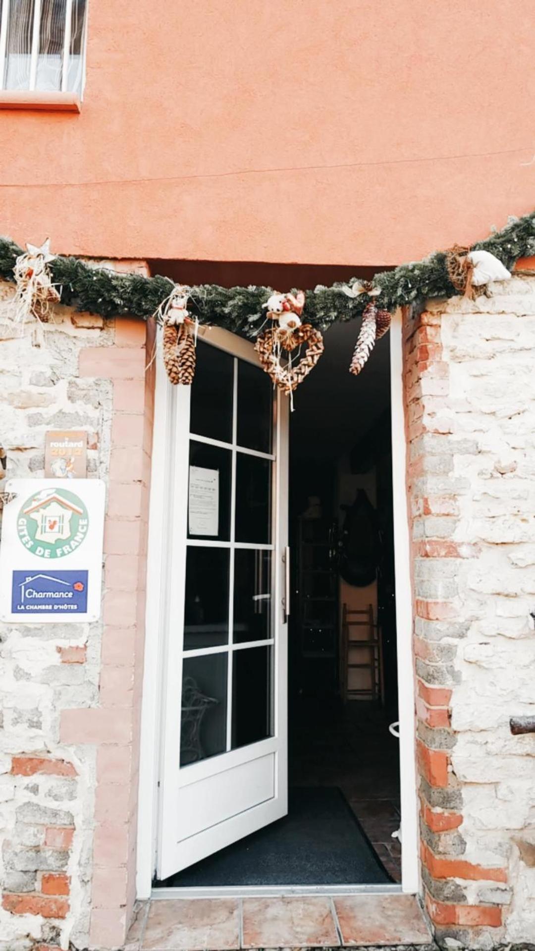 Chambres D'Hotes Les Hirondelles Gaubiving Esterno foto