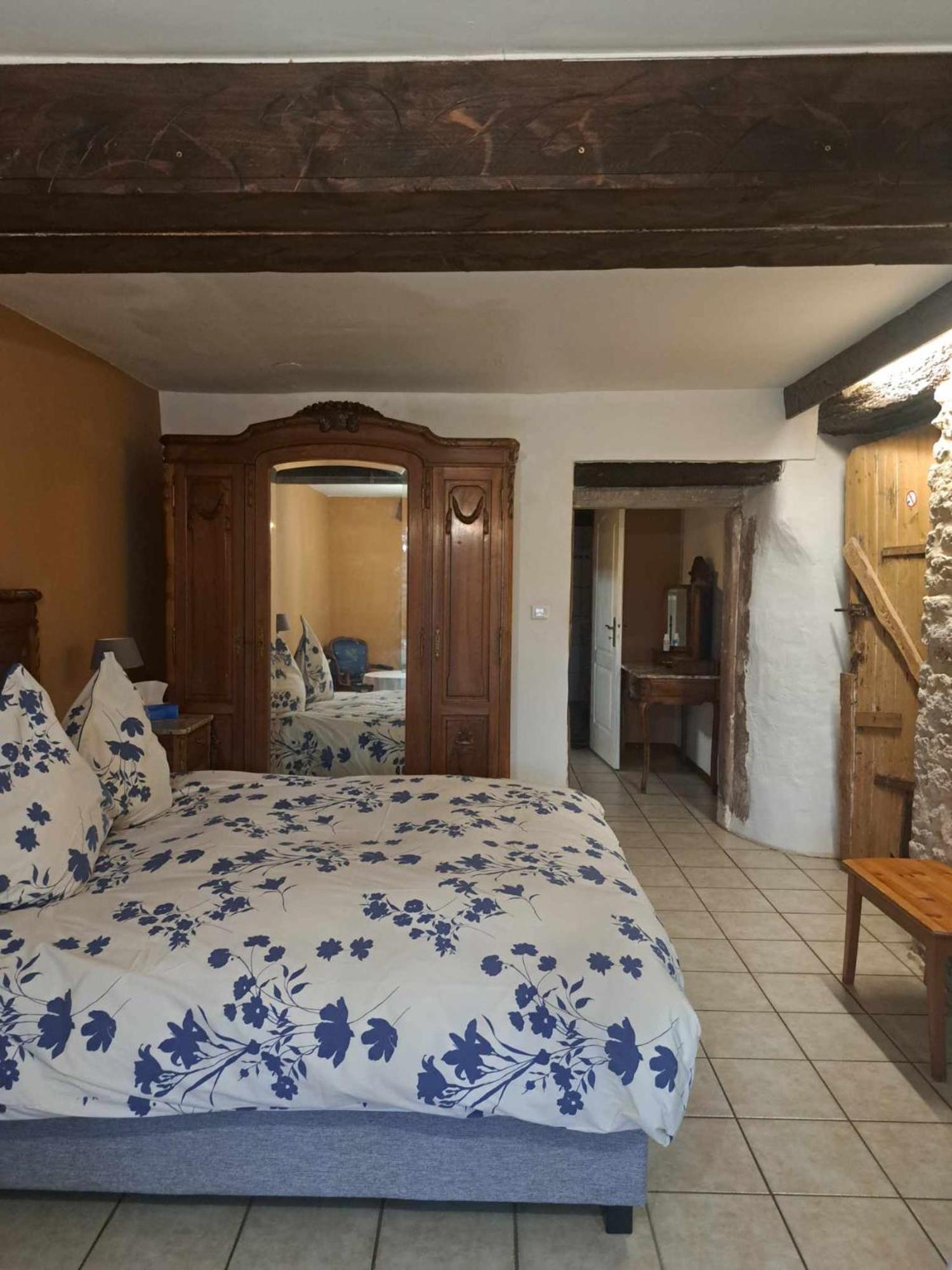 Chambres D'Hotes Les Hirondelles Gaubiving Esterno foto