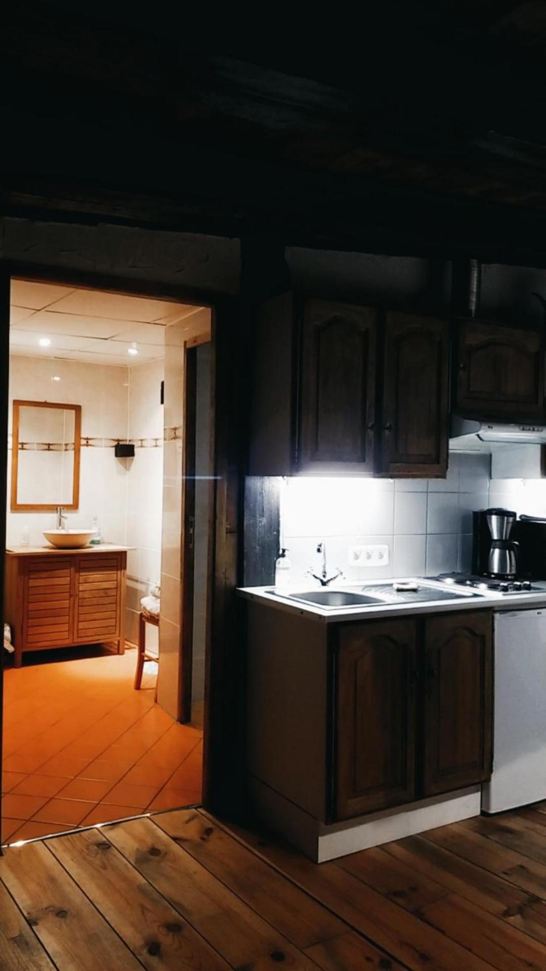 Chambres D'Hotes Les Hirondelles Gaubiving Esterno foto